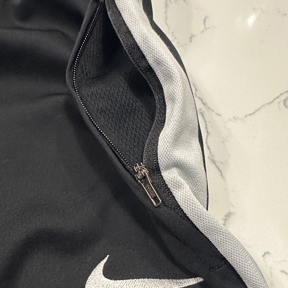 Nike Black Dri-Fit Sweat Pants - Picture 6 of 10
